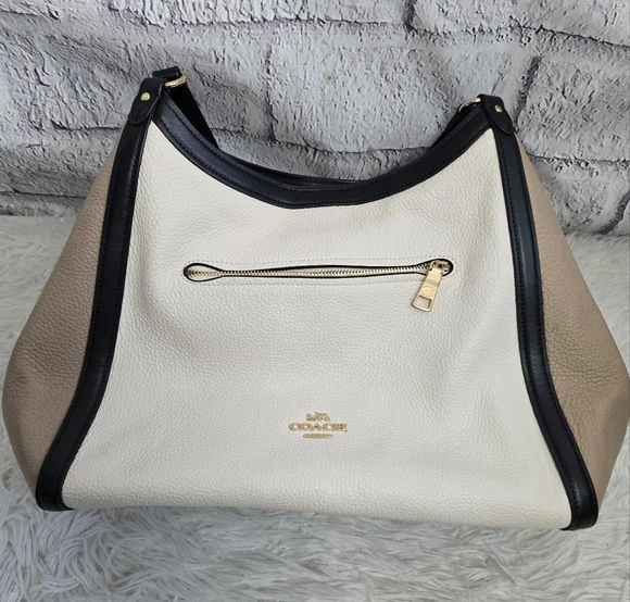 Coach Women's Cream and Tan Leather Bag - Picture 3 of 15